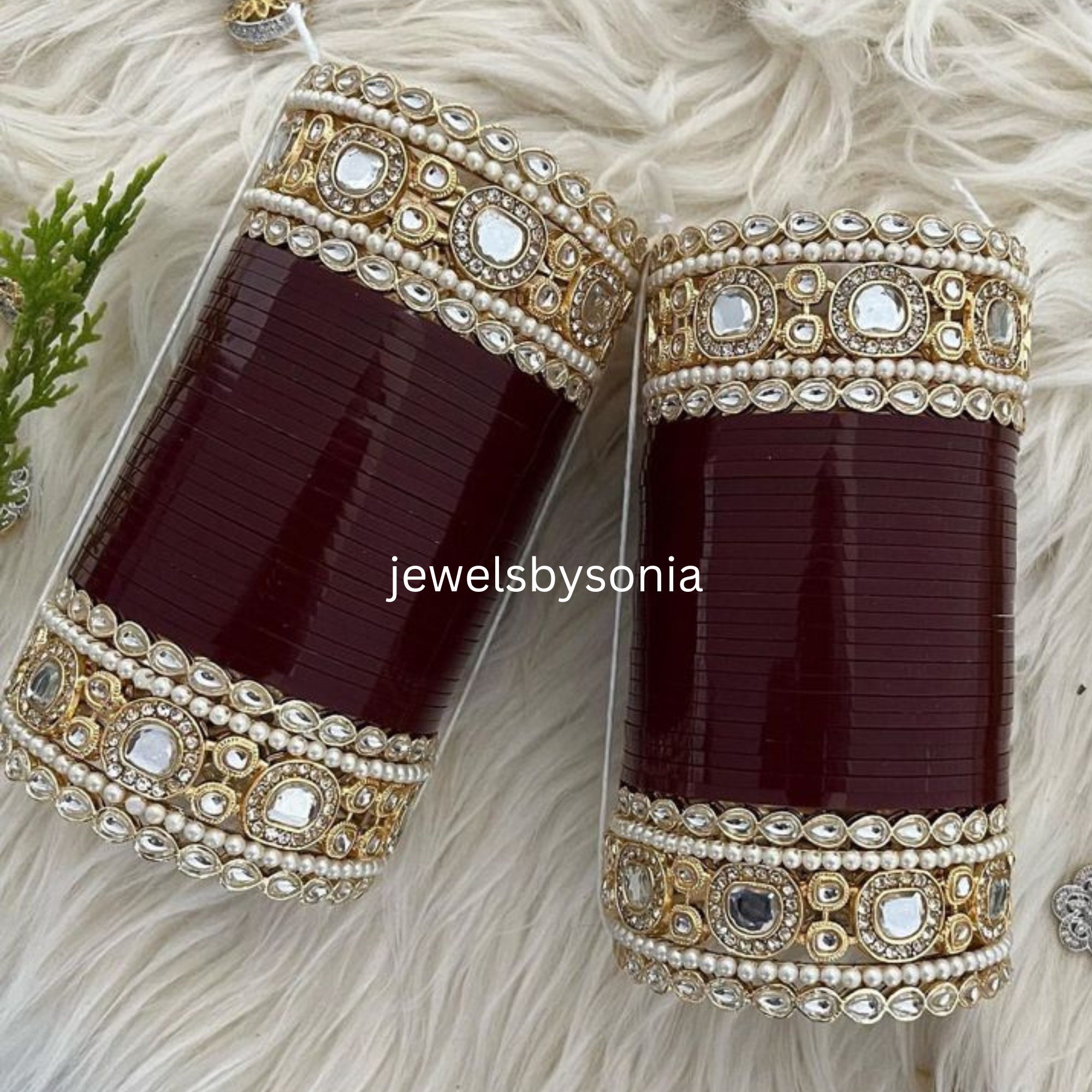 Maroon chura deals