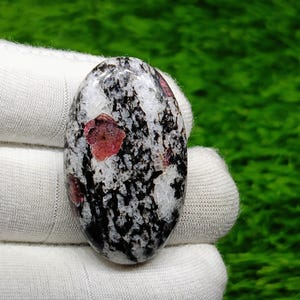 Cabochon de pierres précieuses d'automne rubis naturel, pierres précieuses en vrac, fabrication de bijoux en pierre, 37 x 22 x 5 mm 50 cts