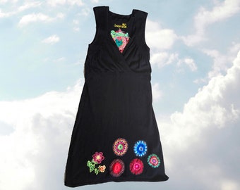 Vintage zwarte mouwloze jurk van Desigual: Y2K bloemenpatchwork