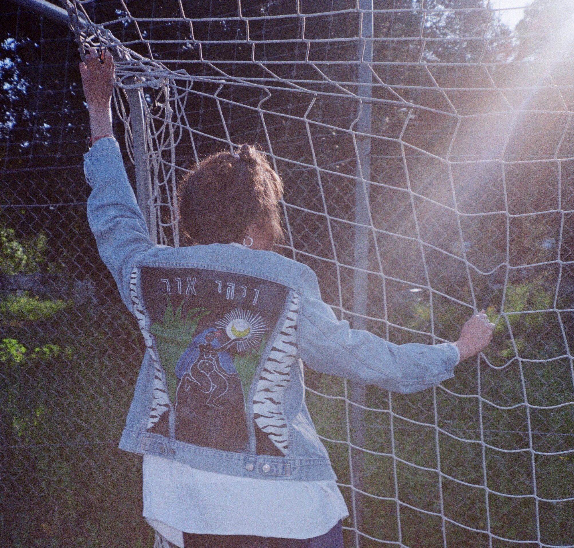 Vintage Levi's Hand-painted Denim Jacket: 