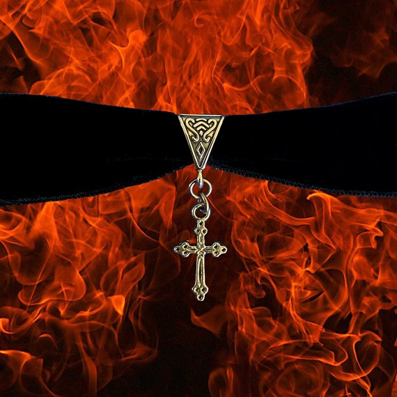 Vintage French Velvet Cross Choker: Gothic 90s Necklace