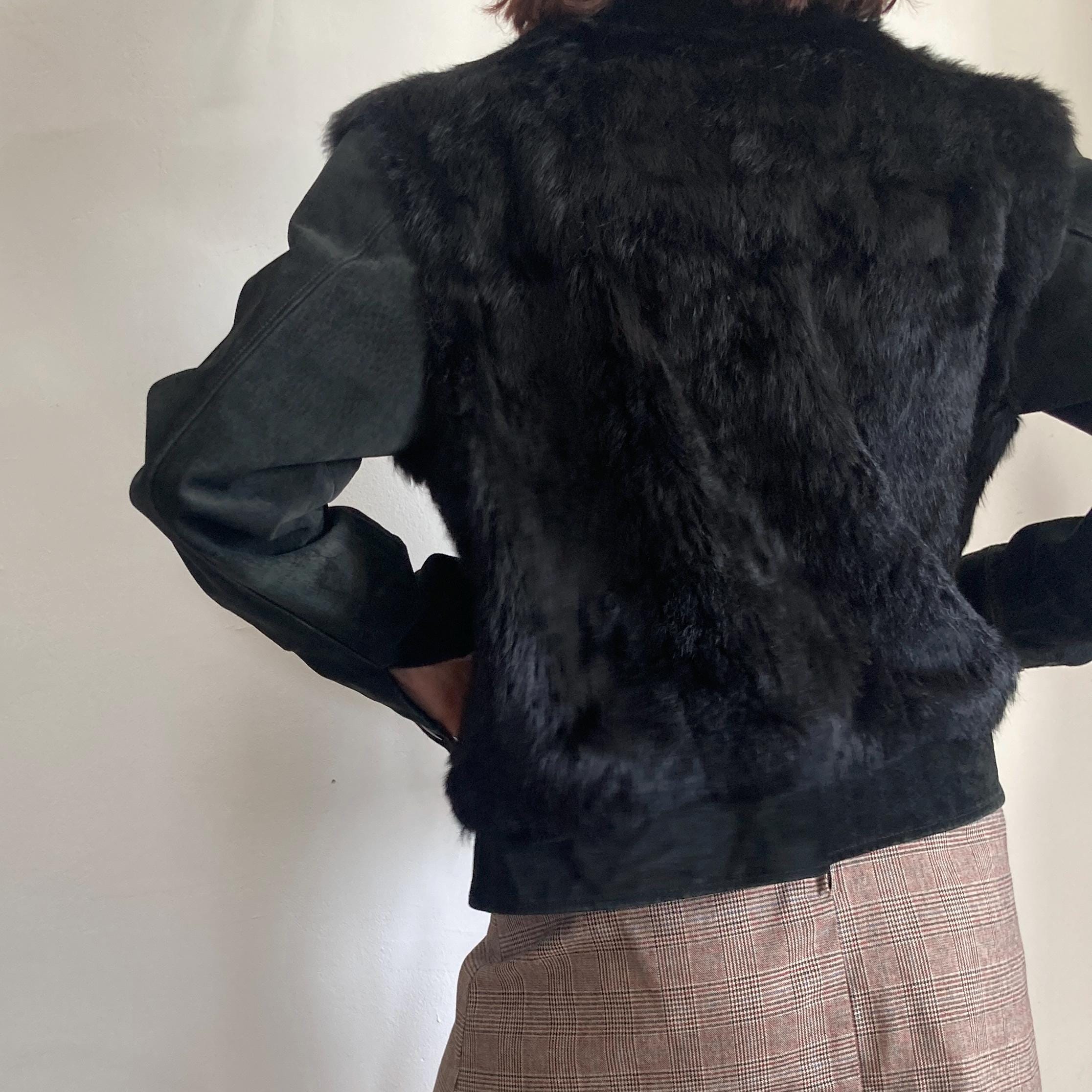 ジャケット・アウター 00s Y2K archive suede rabbit fur jacket Vintage Y2K Black Fur Cropped Jacket, Suede and Rabbit Fur