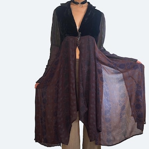 Vintage 70s goth hippie Bell Sleeve waterfall Top, whimsical goth velvet top, Victorian Dark Boho Gothic Witchy  Goth blouse. fairychore top