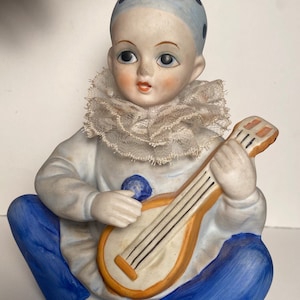 Vintage MANN Blue Harlequin Clown with Guitar - Plays Music/Music Box! - Made in Japan in 1982