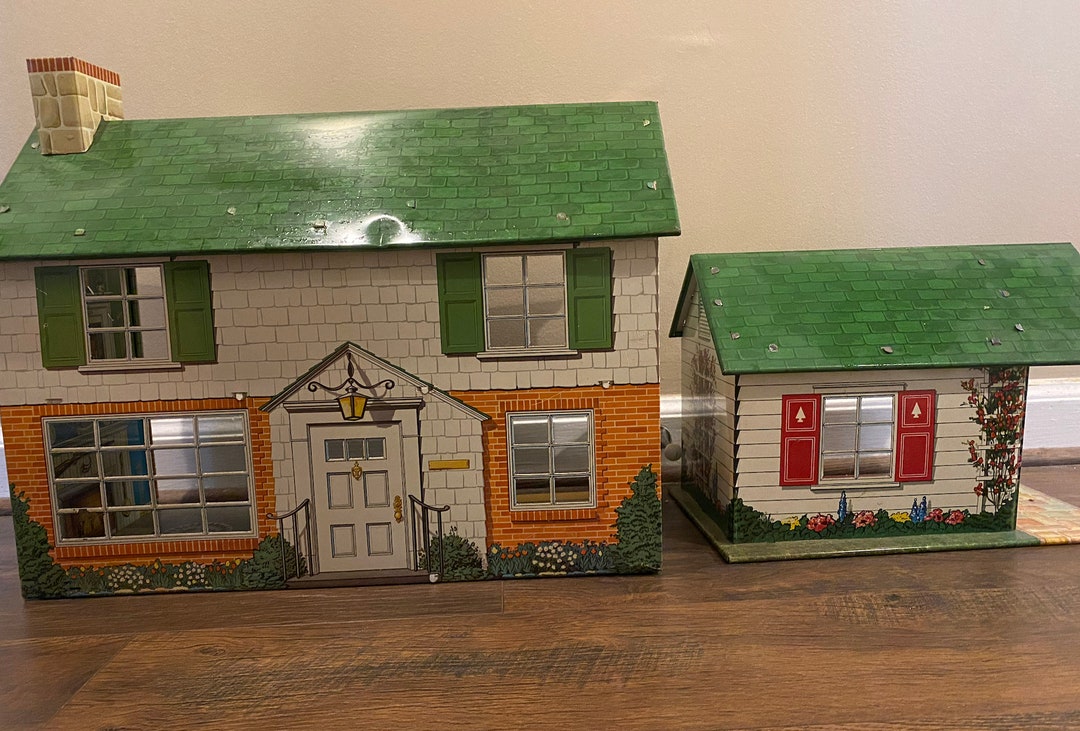 Vintage Marx Tin Dollhouse With Breezeway and Awnings 1950s Etsy