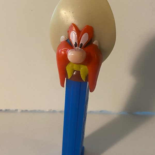 Vintage Retired Yosemite Sam Pez Dispenser - 1990s - Warner Bros, Looney Tunes