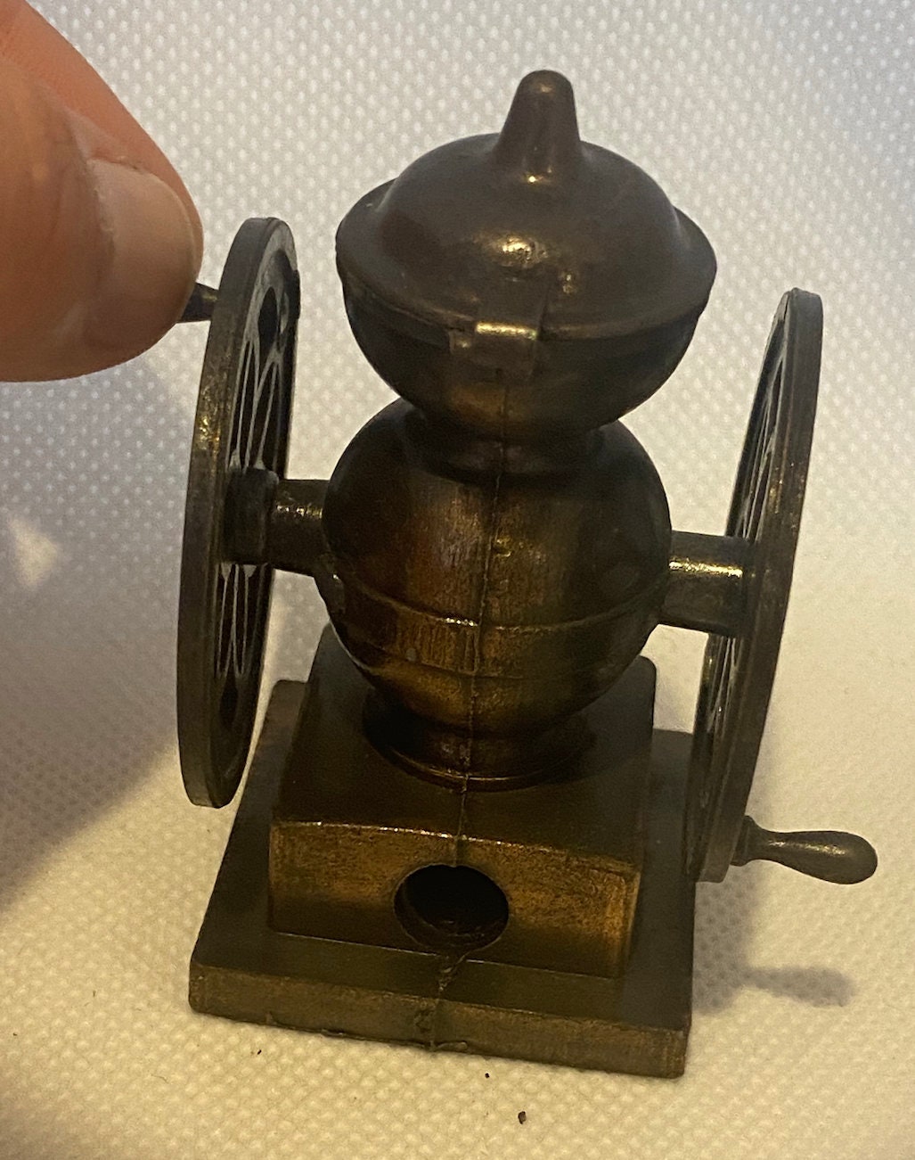 Popcorn Cart Die Cast Metal Pencil Sharpener | Collectible Novelty Sharpener | Bronze Color Replica