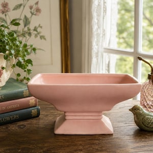 Vintage McCoy USA Pink Matte Art Deco Planter, Rectangular Pedestal Vase, Mid Century Pottery Planter, Blush Pink Console Bowl