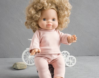 Vêtements de poupée Paola Reina. Costume souple pour poupées de 33 cm (13 po.). Vêtements de poupée Minikane. Vêtements pour poupée Miniland.