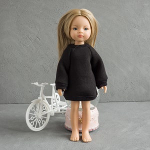 Paola Reina Puppenkleidung. Langes Sweatshirt für 12 Zoll Las Amigas Puppen. 32 cm Puppenkleidung. Schwarz