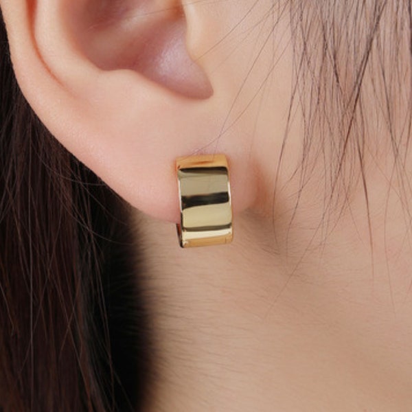 Chunky Gold Huggie Hoop Earrings, Thick Wide Hoops, 18K Gold Plated 925 Sterling Silver, Minimal Statement Jewelry, Gift for Her.