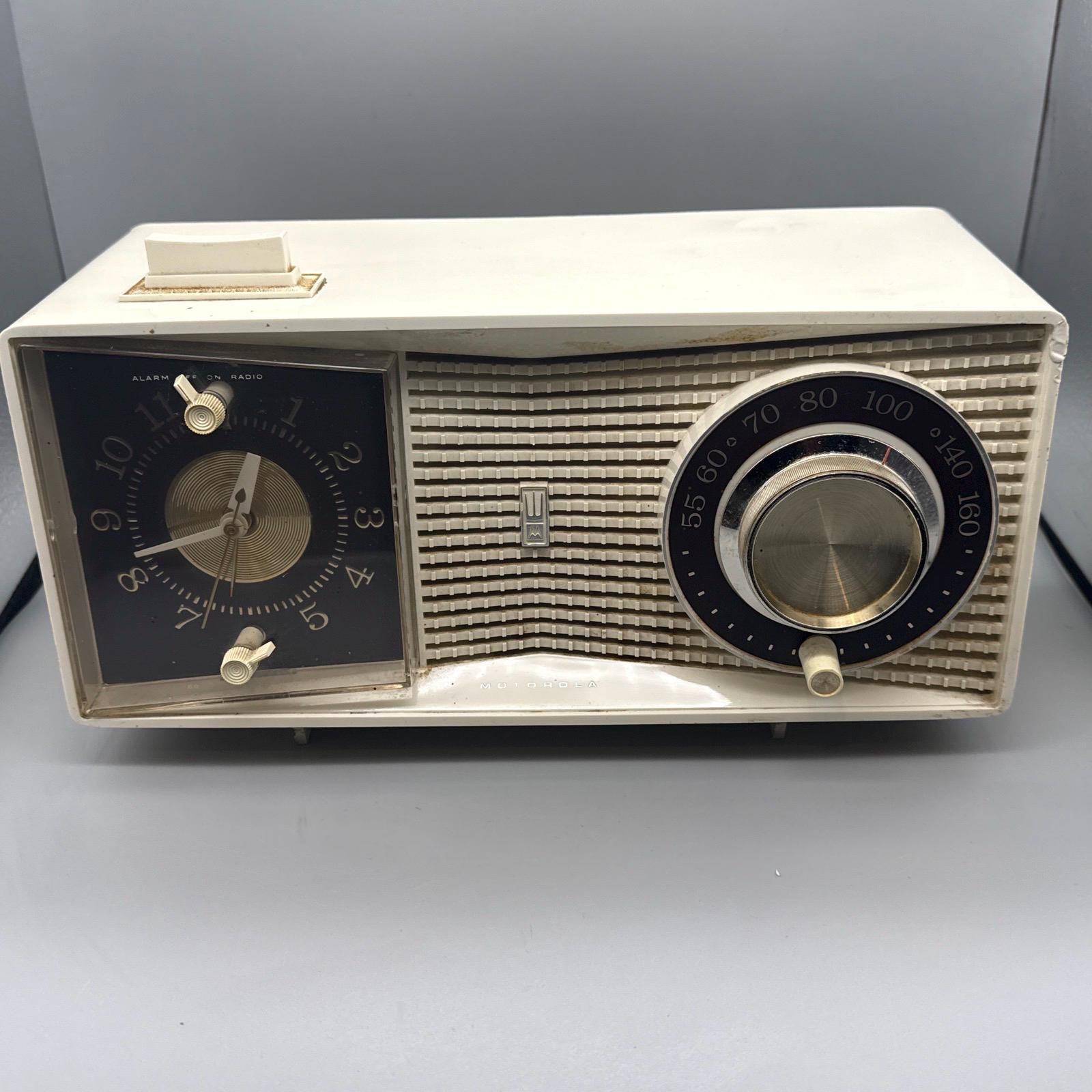 レトロ　ジャンク　MOTOROLA　モトローラ　クロック　ラジオ レトロ ジャンク MOTOROLA モトローラ クロック ラジオ 【公式通販】