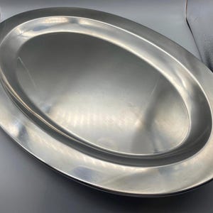 Vintage Oneida Oval Stainless Steel Serving Dish Platter Silver Plated Bowl 18&quot; x 12.5&quot; in EUC, Made in Japan