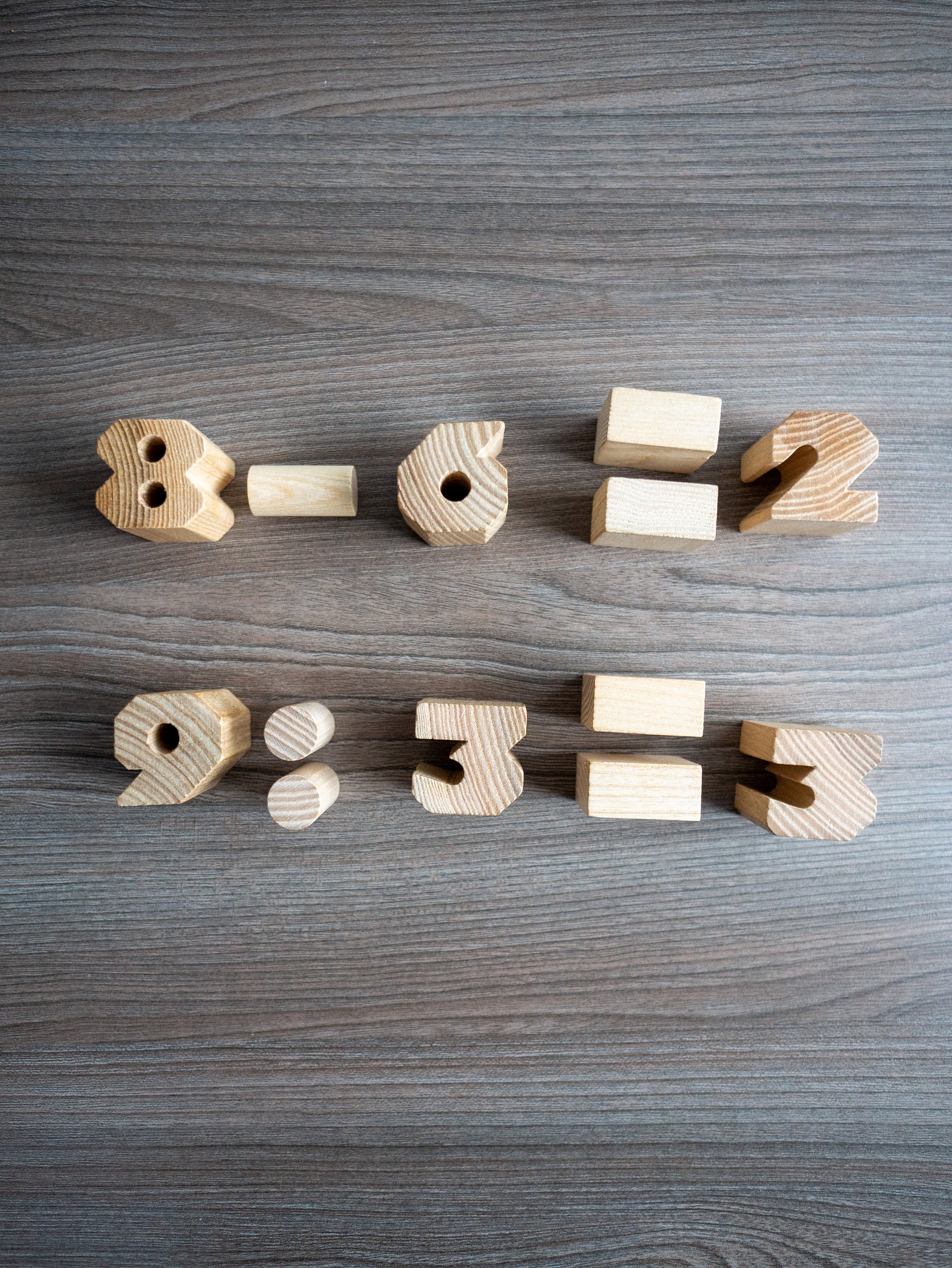 Caja De Madera Con 40 Números Y Signos Magnéticos Simm – Juguete Educativo De Aritmética Para Niños A Partir De 3 Años