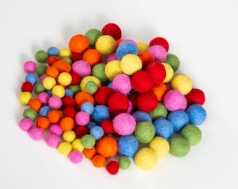 240 felt pom-poms – versatile craft material for creative projects, felt pom-poms, felt beads, felt balls