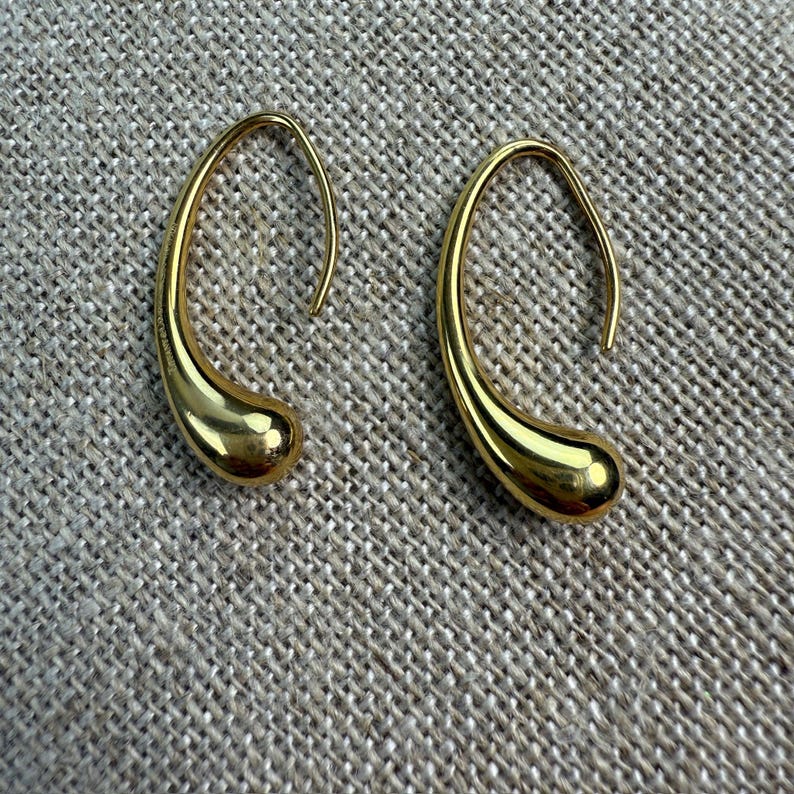 18K Solid Yellow Gold Tiffany & Co. Elsa Peretti Teardrop Earrings, 9 ...