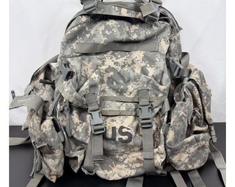 US Military ACU Ucp Molle II  Assault Pack 3-Day Pack Backpack Bag