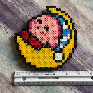 Imán de cuentas Kirby Sleeping Perler