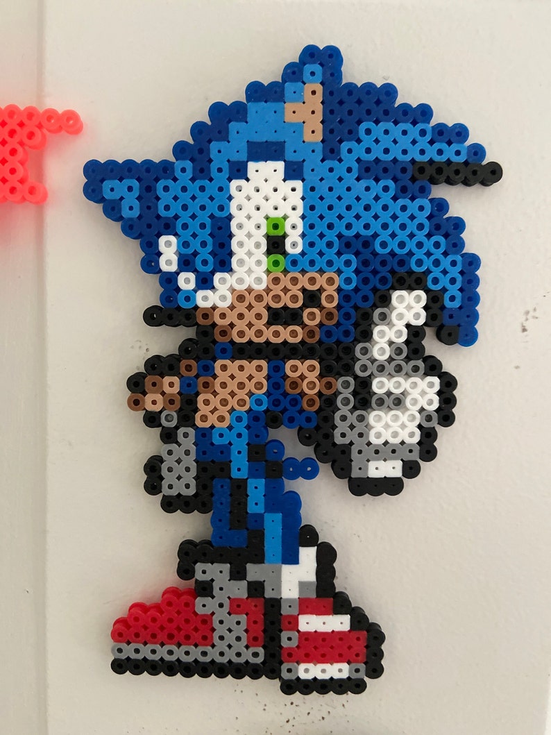 Sonic The Hedgehog Sonic Perler Bead Magnet Etsy Il 794xN.3985389811 8xnm