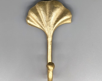 Golden Clam Shell Wall Hook| Coastal Metal Key Hanger | Entry Hook | Beachhouse Decor