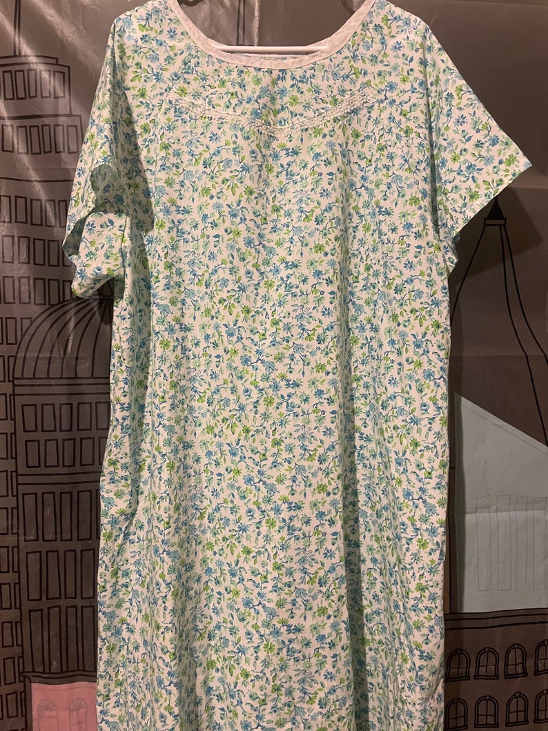 Vintage Snap Back Plus Sized Hospital Gown Etsy
