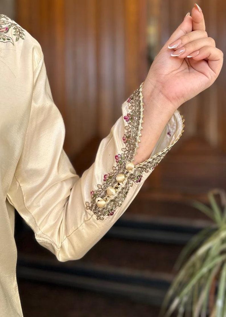 Ivory Organza Handwork Farshi Salwar
