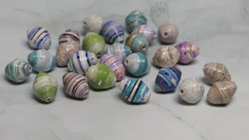 Handmade Paper Beads, jewelry-making supplies qty 27, 12 mm, 1.98 mm core BS123 image 1