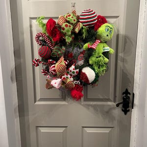 Grinch Christmas wreath