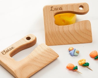 Couteau en bois sûr pour enfants, nom personnalisé couteau en bois, Montessori, couteau de cuisine en bois, cadeau pour tout-petit, cuisines ludiques, jouets écologiques