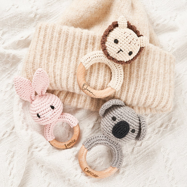 Animal Crochet Baby Rattle Baby Shower Gift Personalized Crochet Rattle Toy Custom Wooden Baby Rattle Newborn Gift for Birthday zdjęcie 6