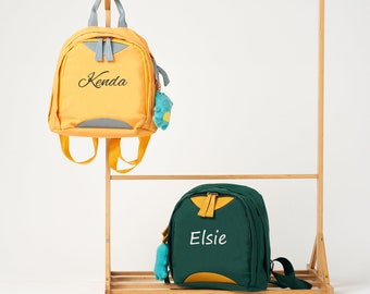 Personalisierter gestickter Namensrucksack, Kleinkindrucksack, benutzerdefinierter Kinderrucksack mit Monogramm, Vorschulrucksack, Babygeschenke, Blumenmädchengeschenk