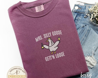 Broderad fånig gåsbrudtröja, rolig gåsälskare-t-shirt i komfortfärger, matchande skjorta för gift par, bröllopspresent, lyxig Bach E016