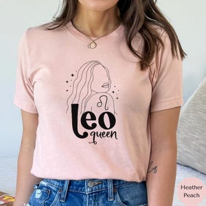 Camiseta de la reina Leo, camiseta del signo del zodiaco, camiseta del horóscopo, camiseta nacida en agosto, camiseta de cumpleaños de Leo, regalo de cumpleaños para la reina Leo, camisetas de astrología, N046