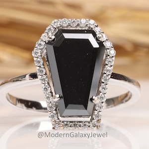 Coffin Shape Moissanite Diamond Ring, Black Moissanite Ring, Coffin Diamond Ring, Coffin Shape Ring, Black color Coffin Shape Diamond, M152