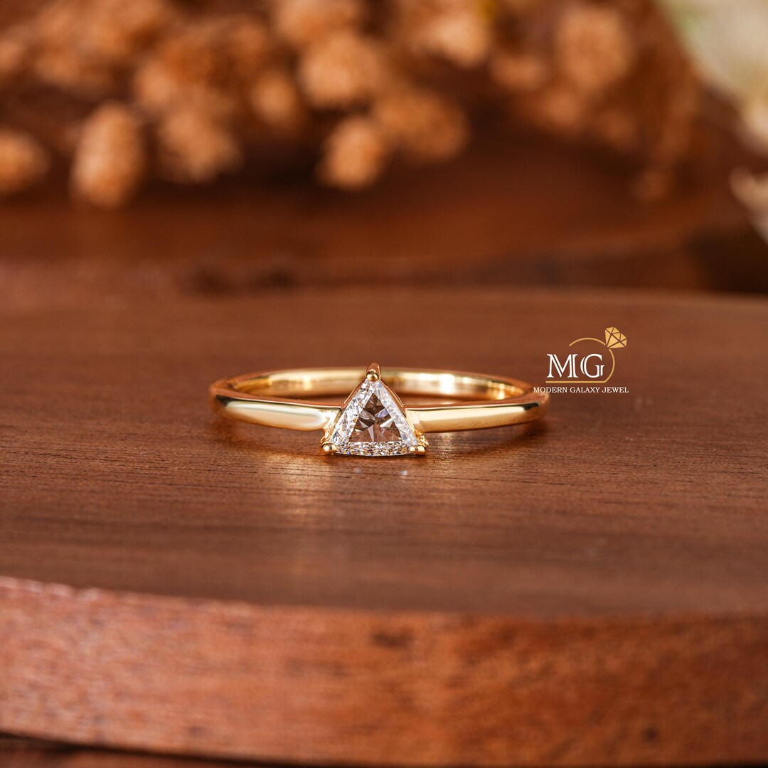 Triangle Lab Diamond Triangle Cut Lab Grown Diamond Ring, Rosecut Triangle Lab Grown Diamond ...