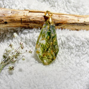 Secret garden amulet, real moss with little golden pieces image 1