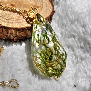 Secret garden amulet, real moss with little golden pieces image 2