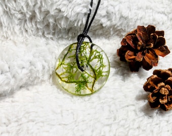 Unique moss necklace/pendant made from epoxy resin