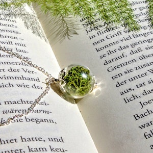 Delicate necklace with real moss in a little glass sphere image 5