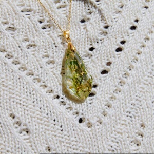 Secret garden amulet, real moss with little golden pieces image 4