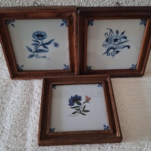 A Set of 3 Tichelaar Koninklijke Makkumer Tiles. Flower Decorated.