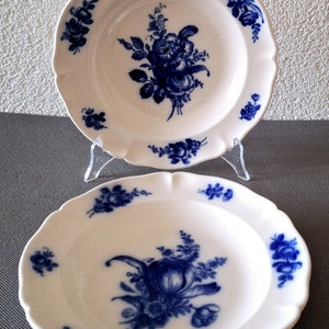 2 Antique Villeroy & Boch Plates, Mettlach.