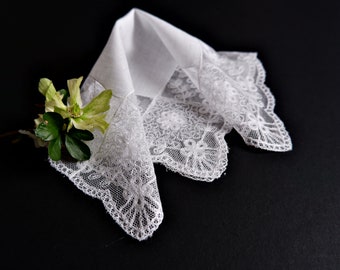 Vintage Unused Irish linen hankie handkerchief ~ Wedding lace