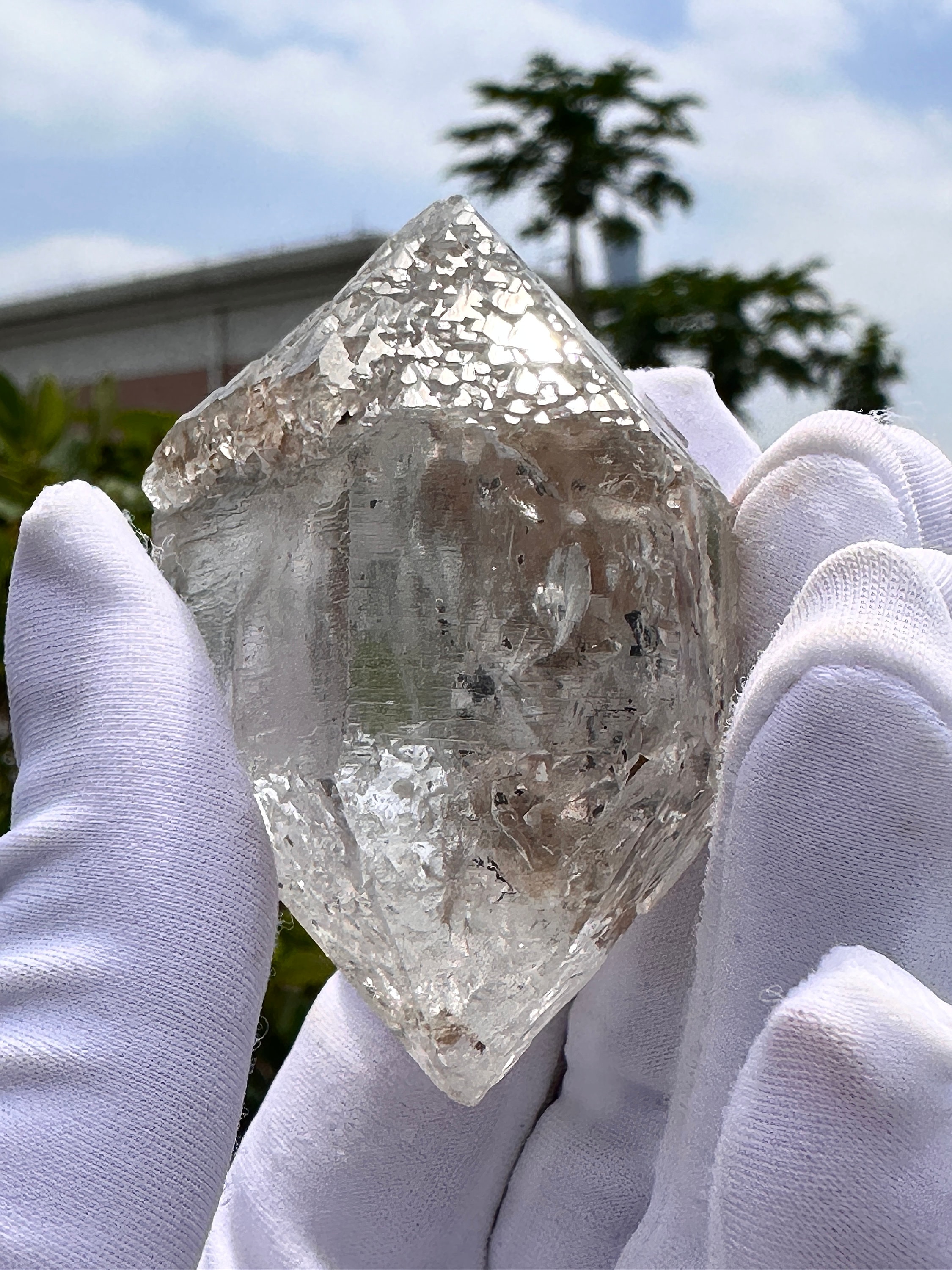 Enhydro crystal - Etsy 日本