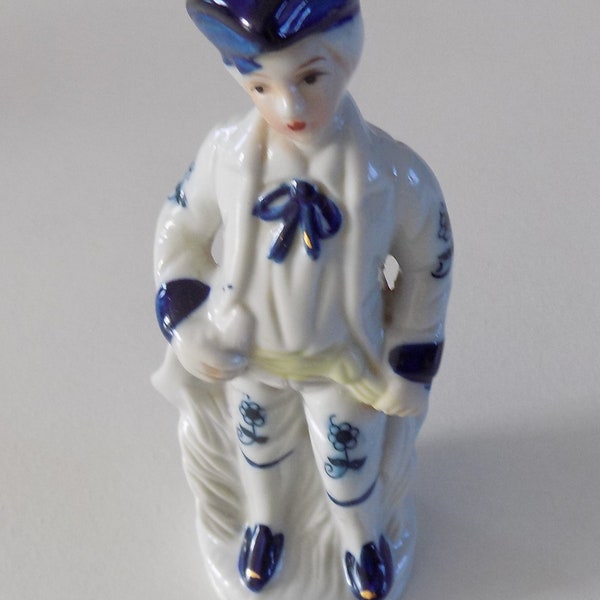 Vintage 1980 , collection bibelot personnage en porcelaine coloris blanc/bleu/jaune.