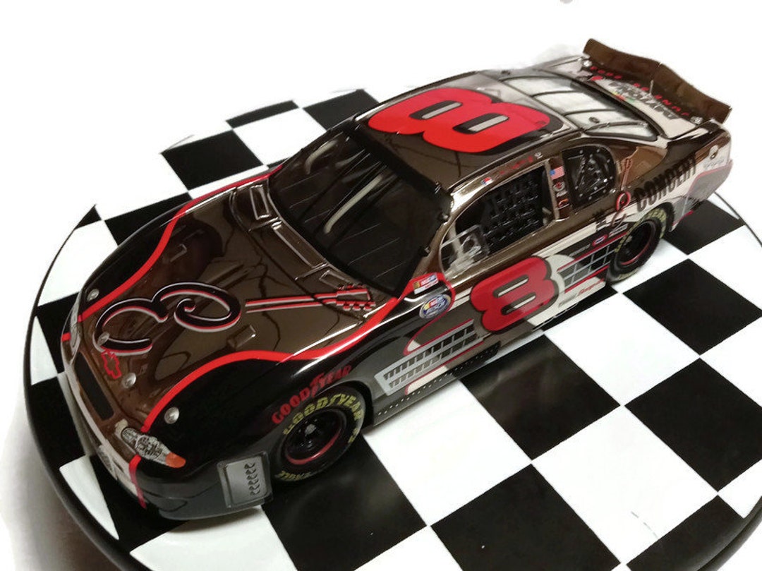 Dale Earnhardt Jr Daytona 8 Tribute Concert NASCAR 1/24 Color Chrome