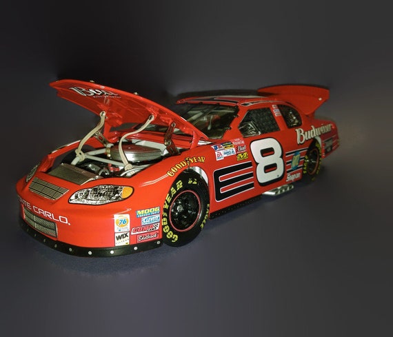 Dale Earnhardt Jr # 8 Budweiser 1/24 Dicast 2003 Chevy Monte