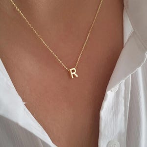 Collar con inicial personalizado en oro macizo de 14 k, collar con dije de letra personalizado en oro de 18 k para ella, pequeño colgante con inicial en oro de 10 k para regalo de cumpleaños