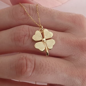 14k Solid Gold Four Leaf Clover Necklace, delikatny naszyjnik z koniczyną 18k Charm na prezent na Dzień Matki, Good Lucky 10k Prawdziwe złoto wisiorek dla niej