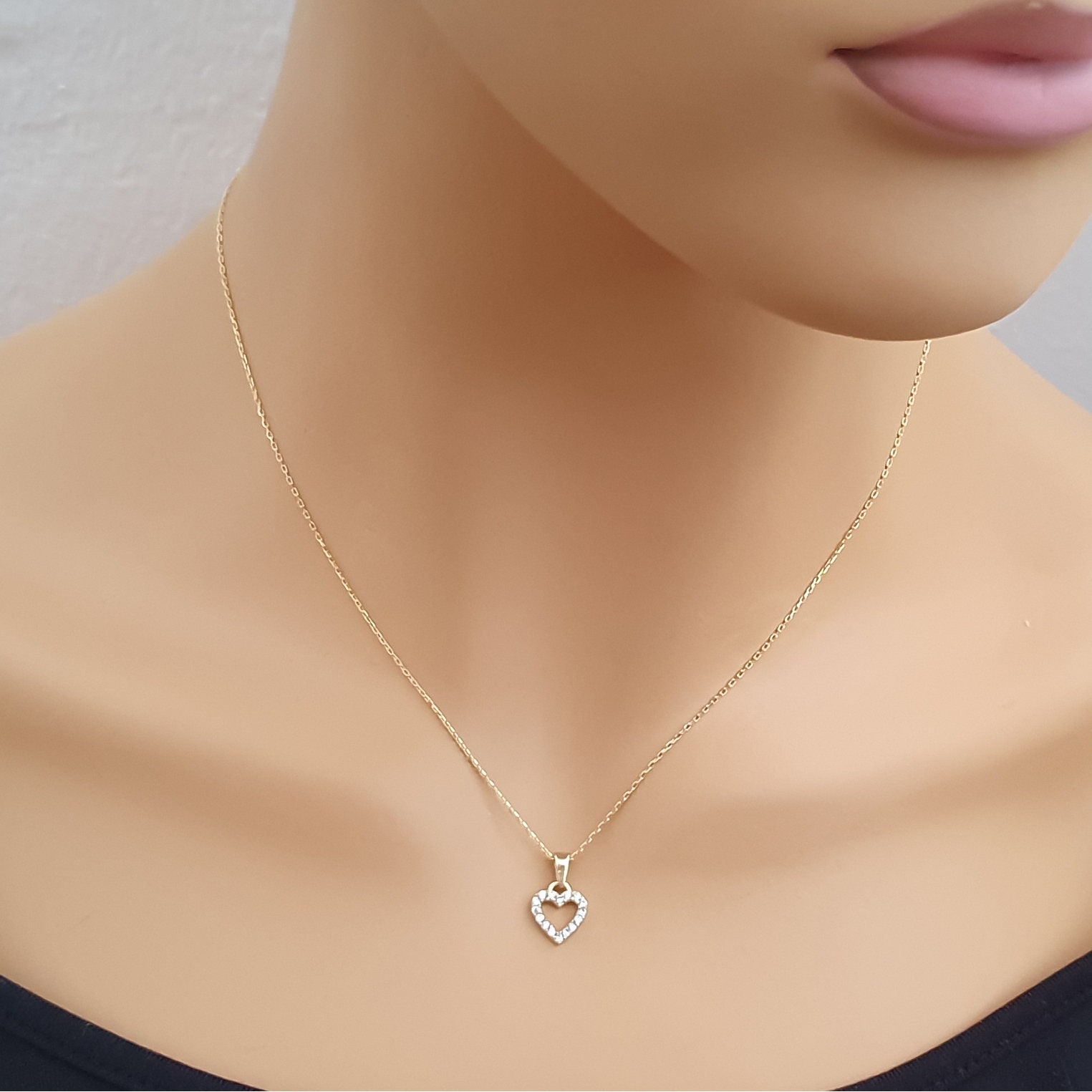 Solid Gold Cute Minimalist Heart Necklace for Women, 14k 18k